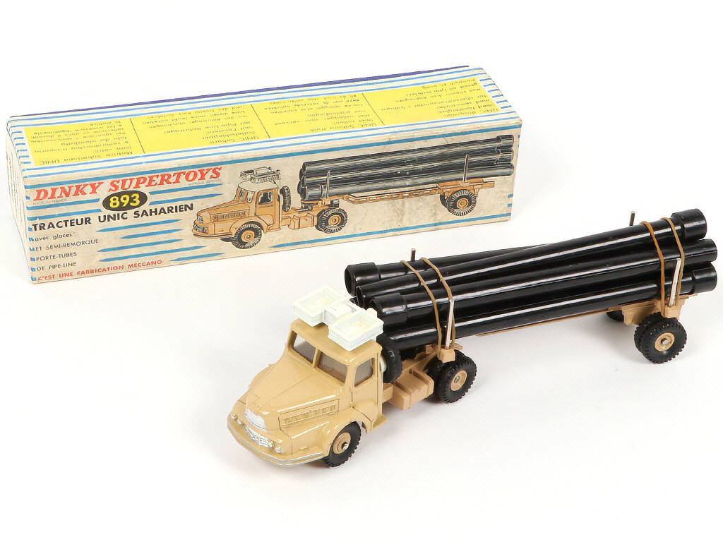 Lot 279 - DINKY TOYS (FRANCE) (1)