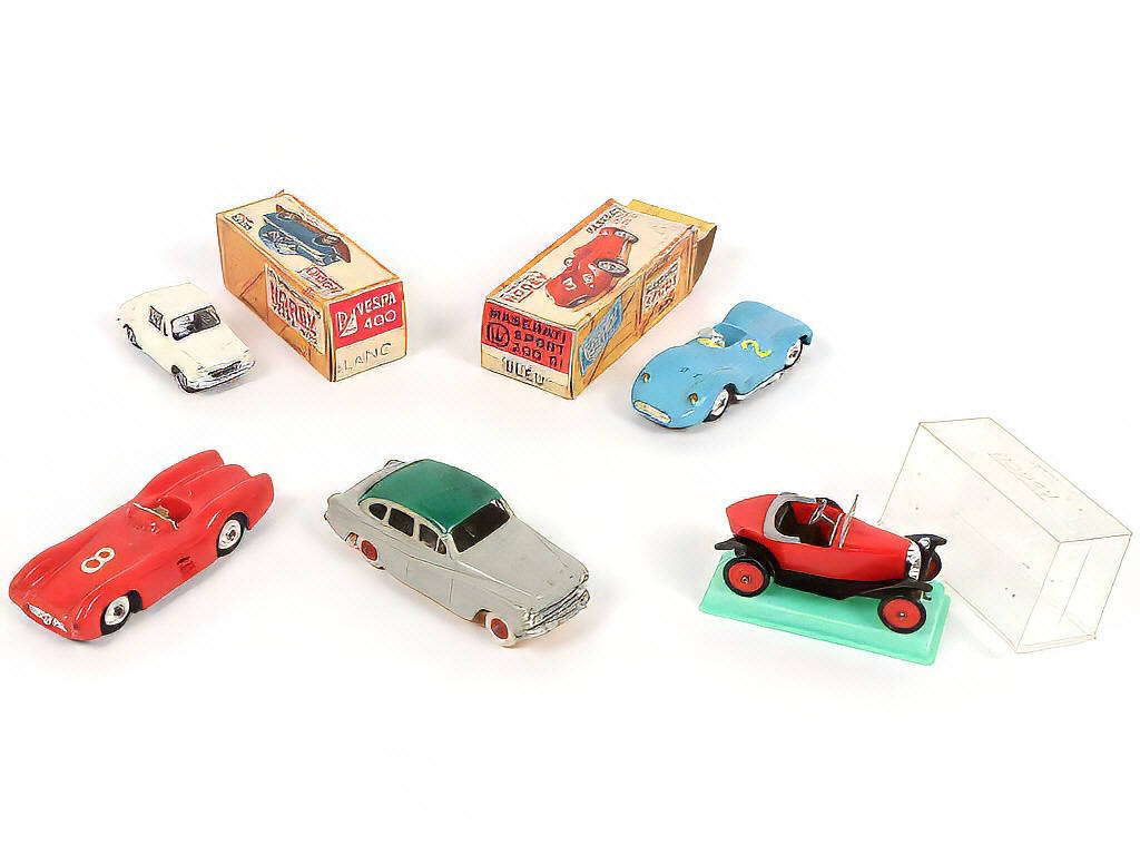 Lot 200 - NOREV (FRANCE) (5)