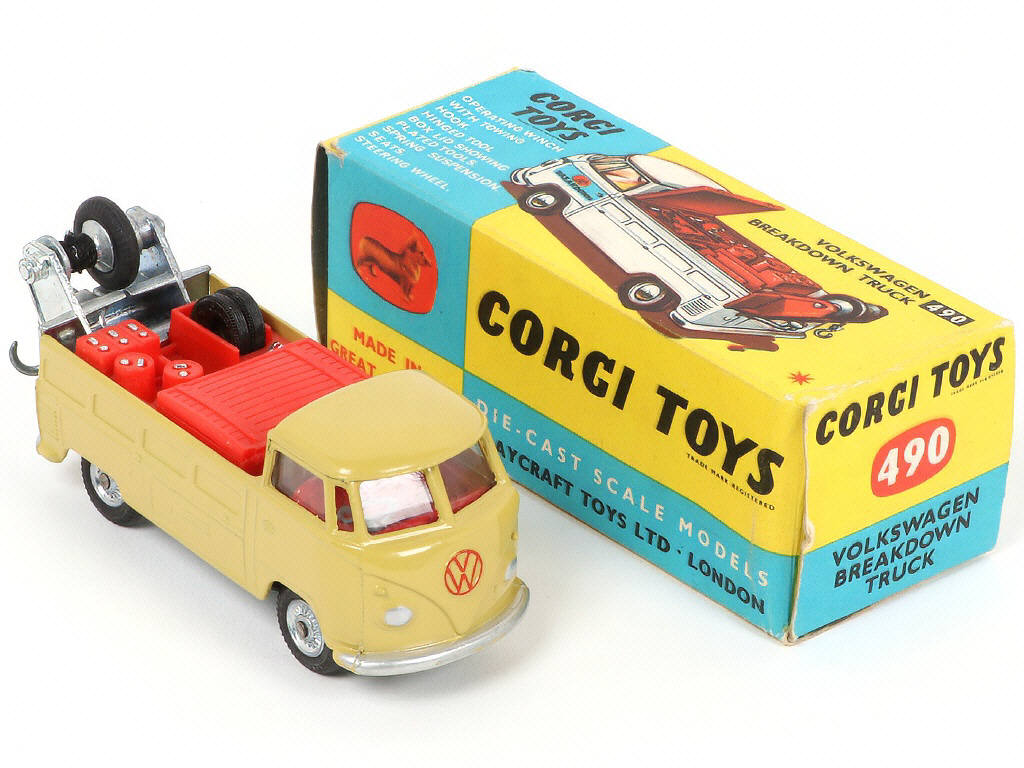 Lot 142 - CORGI TOYS (GB) (1)