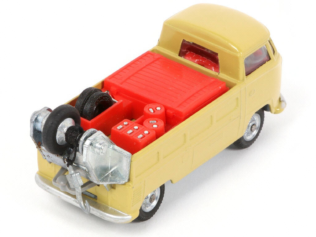 Lot 142 - CORGI TOYS (GB) (1)