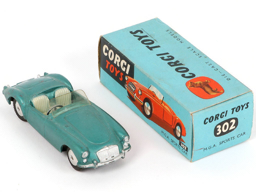 Lot 145 - CORGI TOYS (GB) (1)