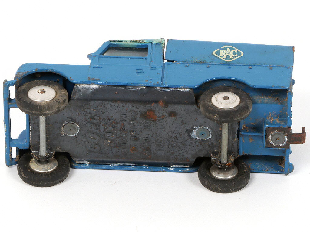 Lot 147 - CORGI TOYS (GB) (1)