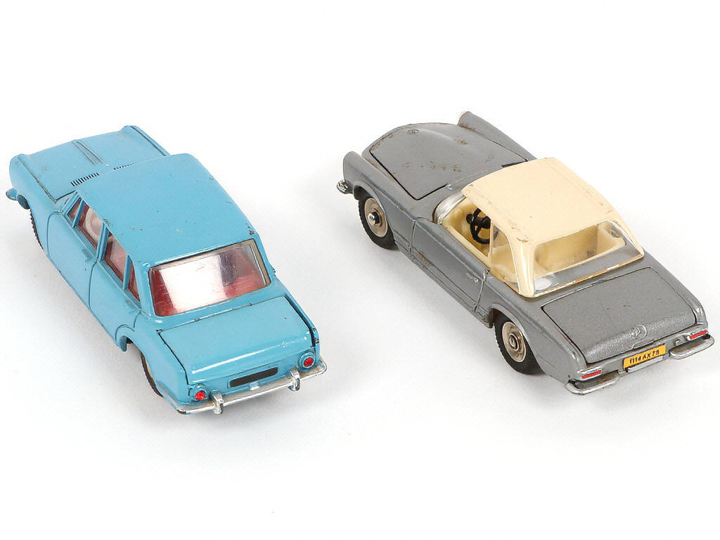 Lot 290 - DINKY TOYS (FRANCE) (2)