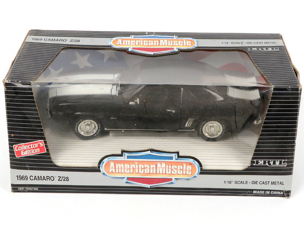 Lot 43 - ERTL (USA) (4)