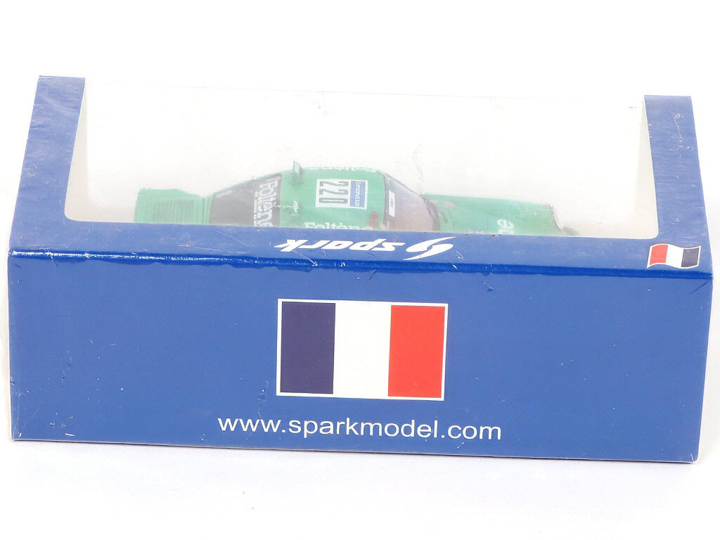 Lot 112 - SPARK (MACAU) (1)
