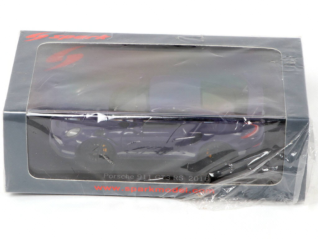 Lot 106 - SPARK (MACAU) (1)