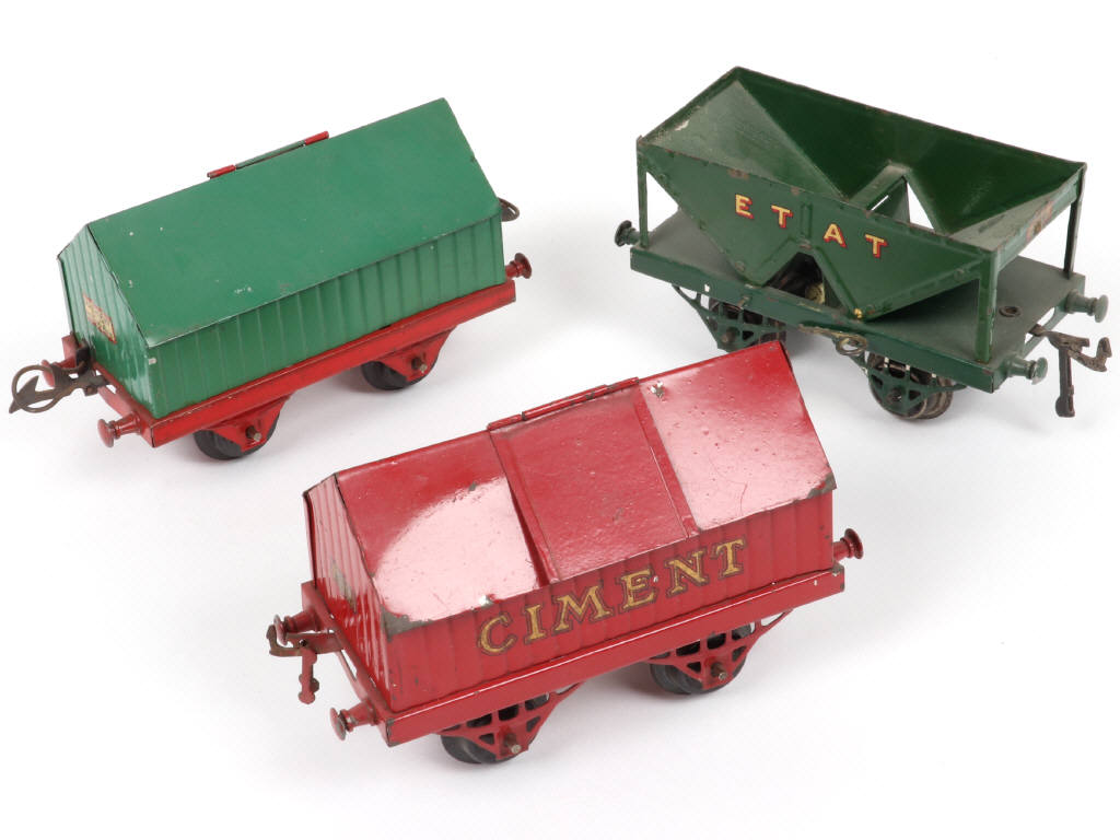 Lot 28 - HORNBY 'O' (FRANCE) (3)