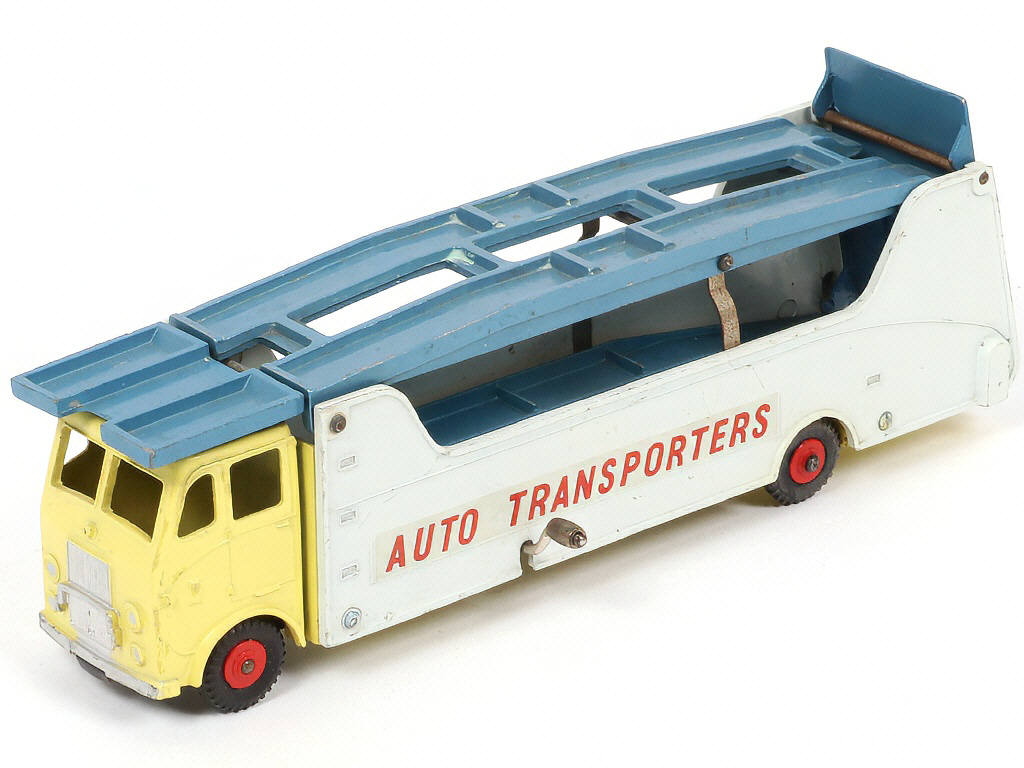 Lot 161 - DINKY TOYS (GB) (1)