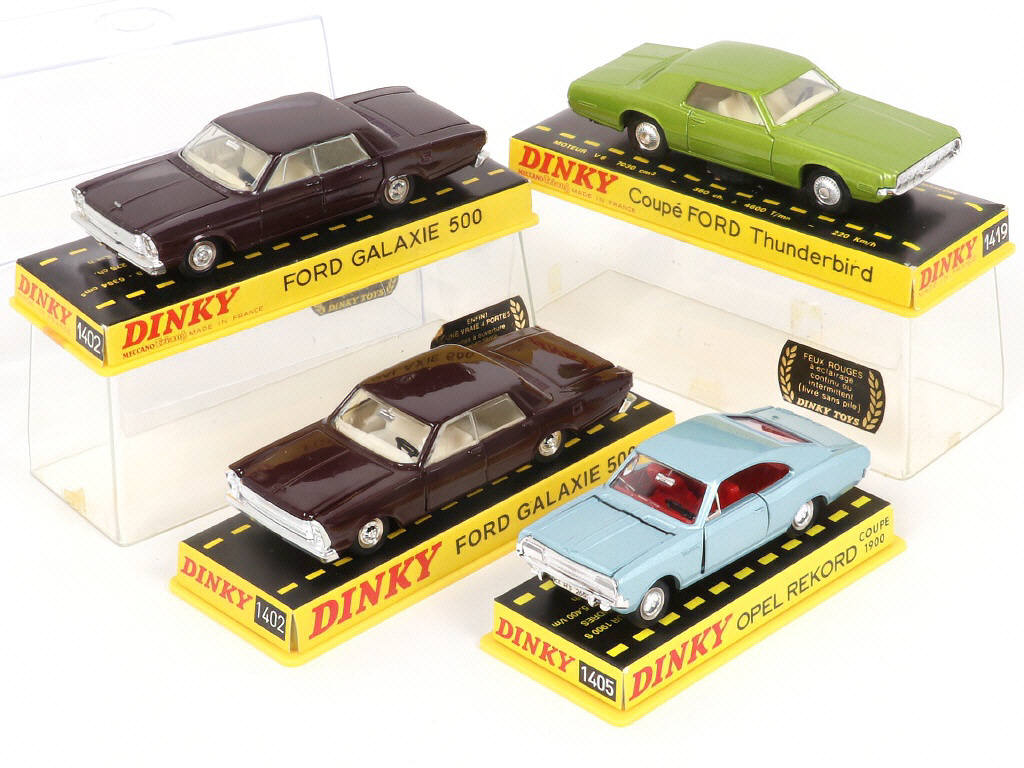 Lot 250 - DINKY TOYS (FRANCE) (4)