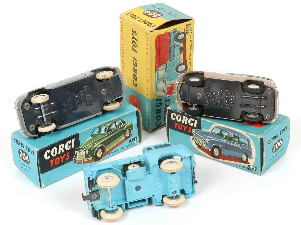 Lot 100 - CORGI TOYS (GB) (3)