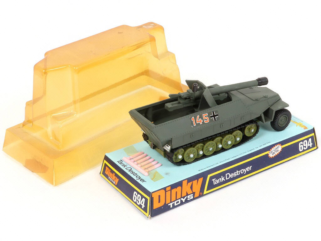 Lot 182 - DINKY TOYS (GB) (1)