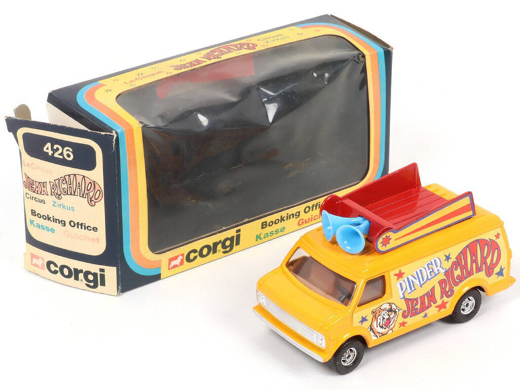 Lot 99 - CORGI TOYS (GB) (1)