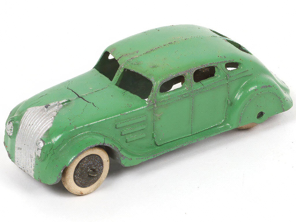 Lot 157 - DINKY TOYS (GB) (1)