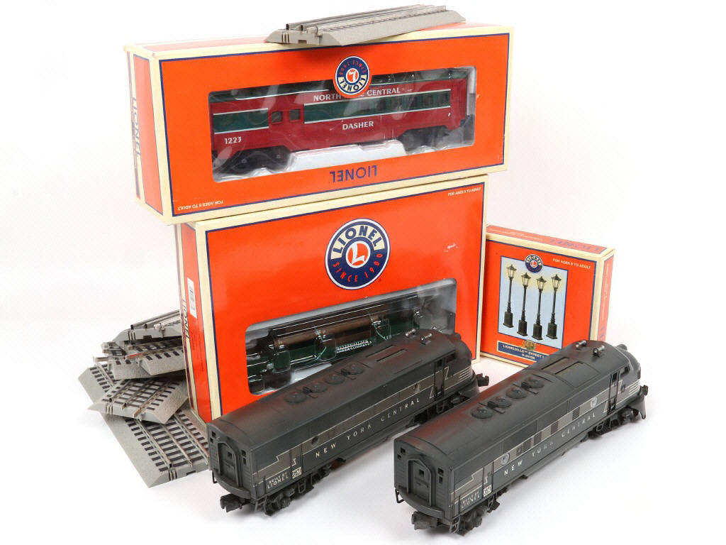 Lot 69 - LIONEL (USA) (16)