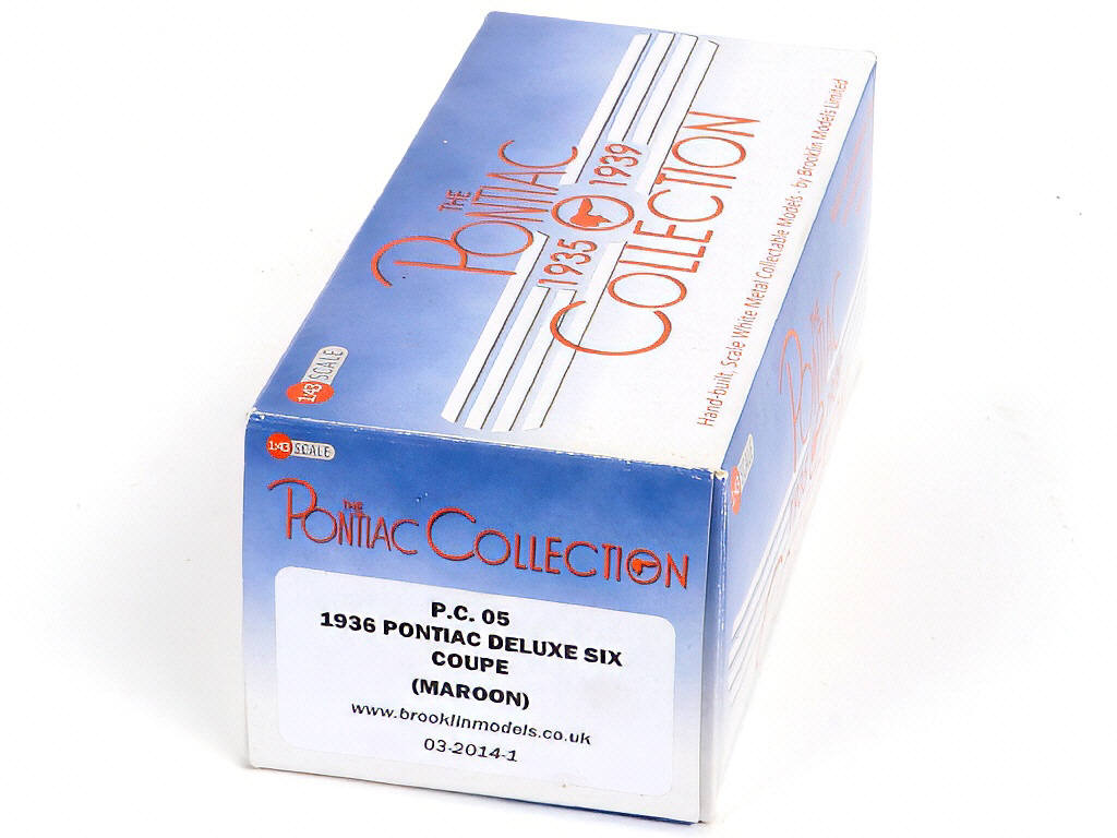 Lot 131 - DIVERS (2)