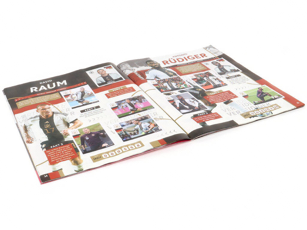 Lot 93 - PANINI (ITALIE) (1)