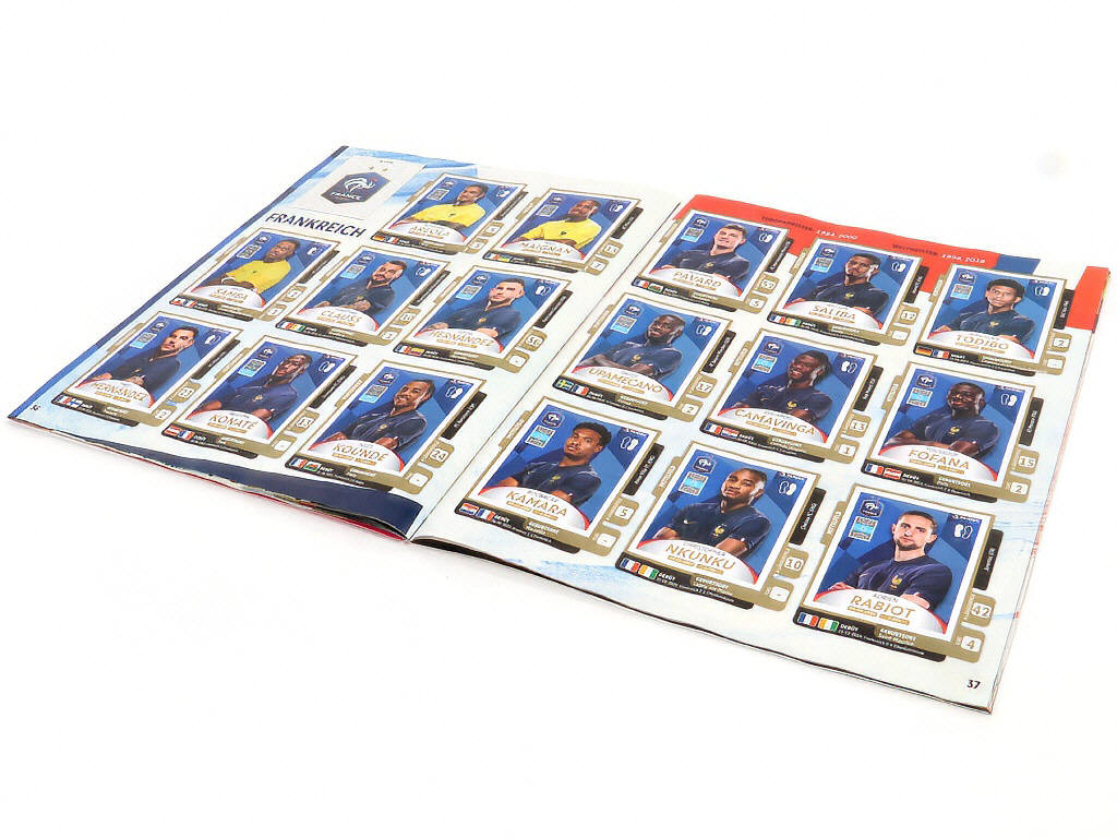Lot 93 - PANINI (ITALIE) (1)