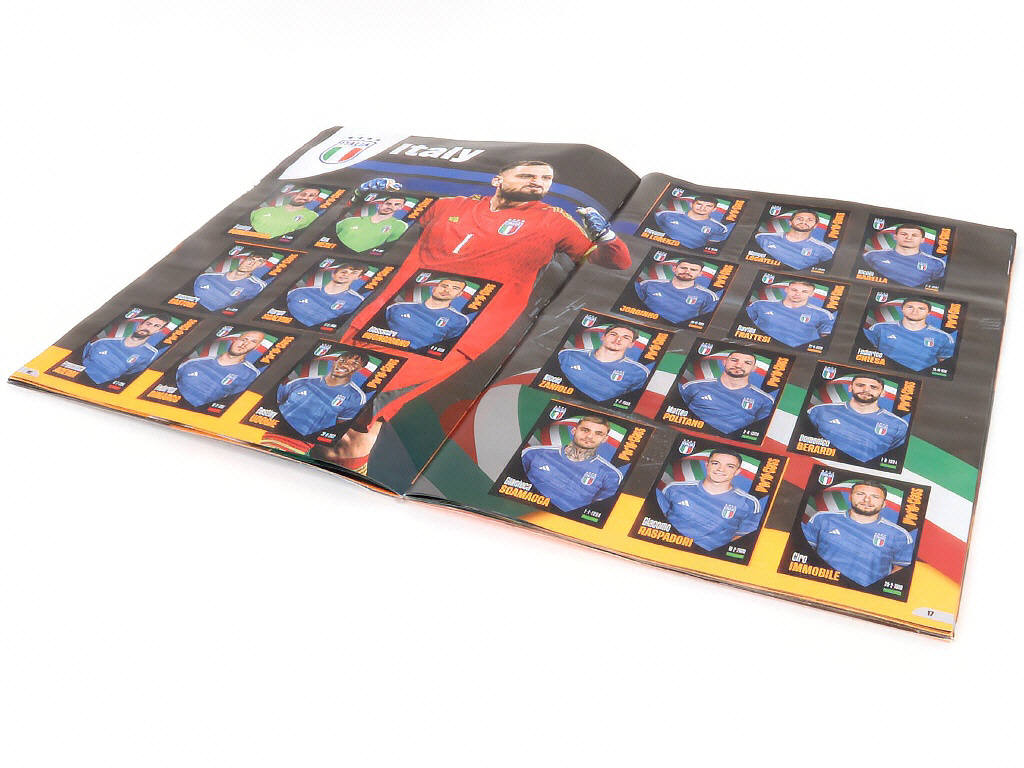 Lot 87 - PANINI (ITALIE) (12)