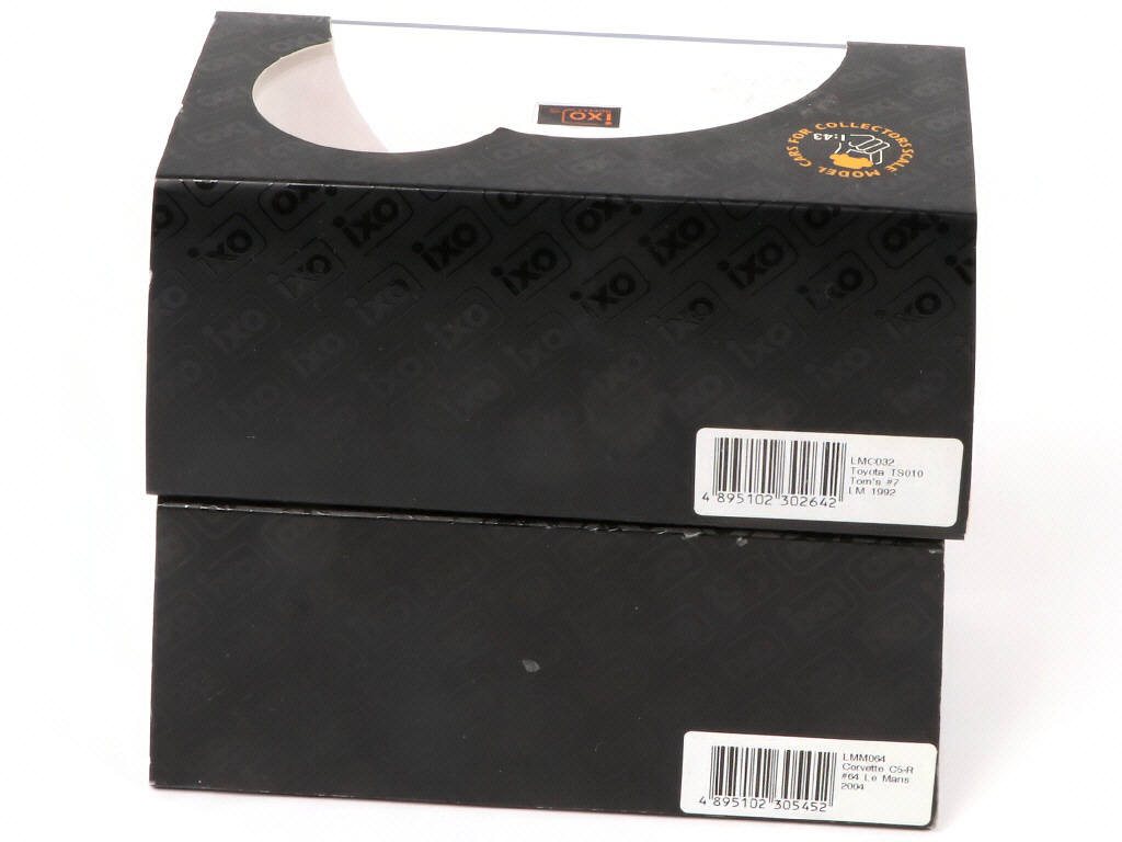 Lot 42 - IXO (CHINE) (2)