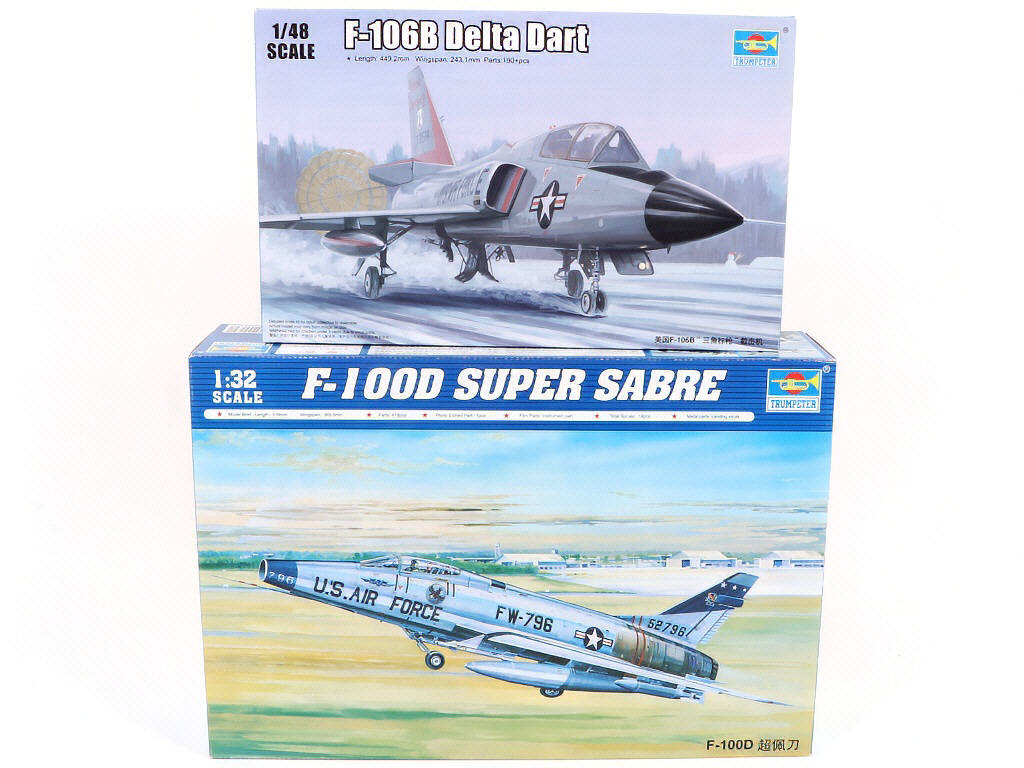 Lot 31 - TRUMPETER (CHINE) (2)