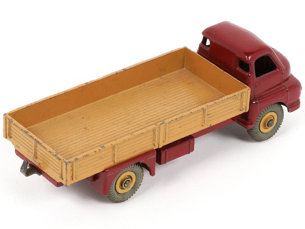 Lot 75 - DINKY TOYS (GB) (1)