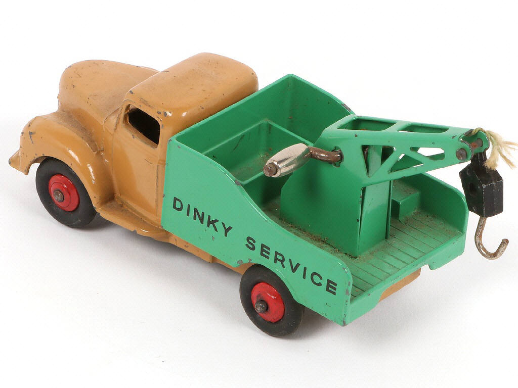 Lot 70 - DINKY TOYS (GB) (1)