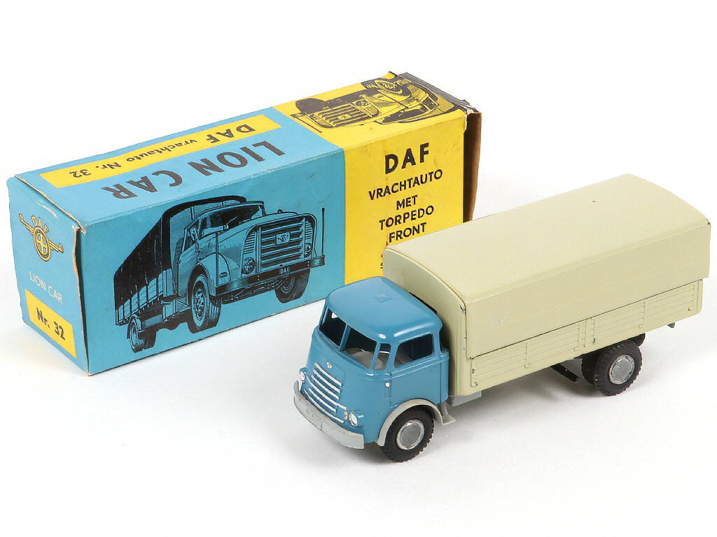 Lot 56 - LION-CAR (PAYS-BAS) (1)