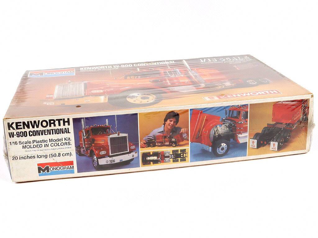 Lot 324 - MONOGRAM (USA) (1)