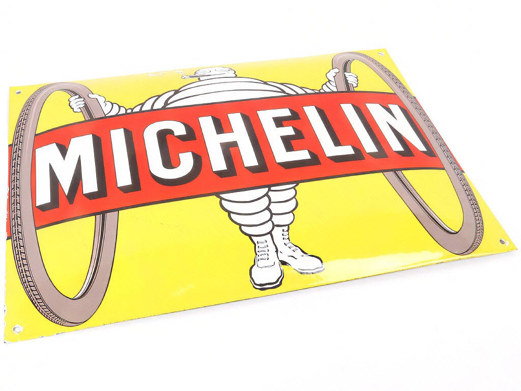 Lot 316 - DIVERS (1)