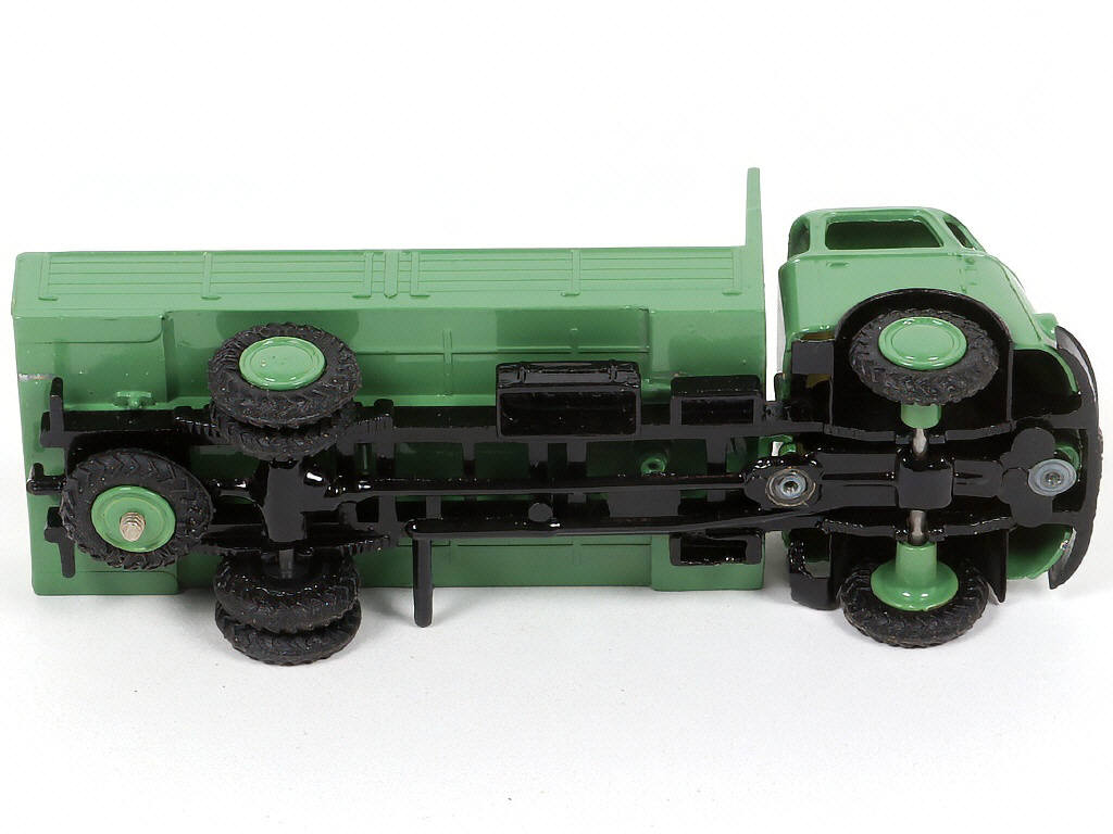 Lot 46 - LION-CAR (PAYS-BAS) (1)