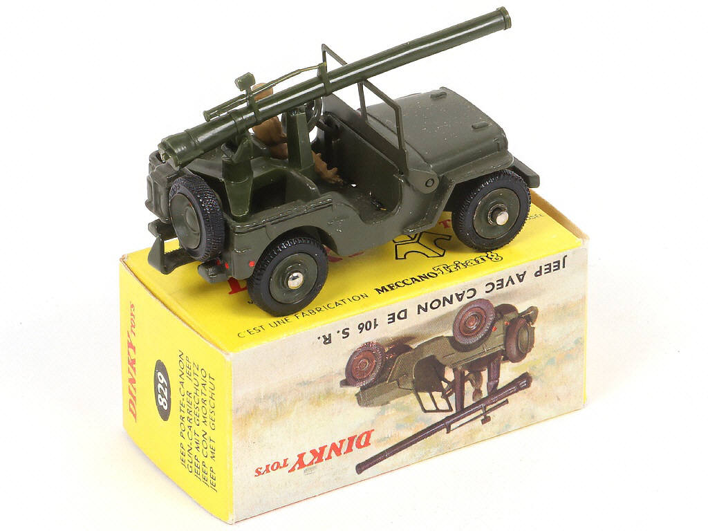 Lot 271 - DINKY TOYS (FRANCE) (1)