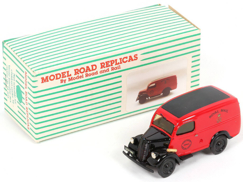 Lot 109 - MODEL ROAD REPLICAS (GB) (1)