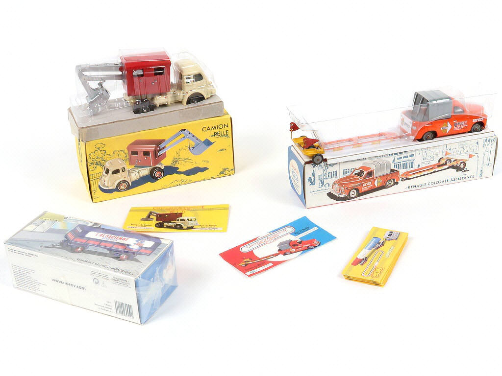 Lot 215 - C.I.J./NOREV (FRANCE) (3)