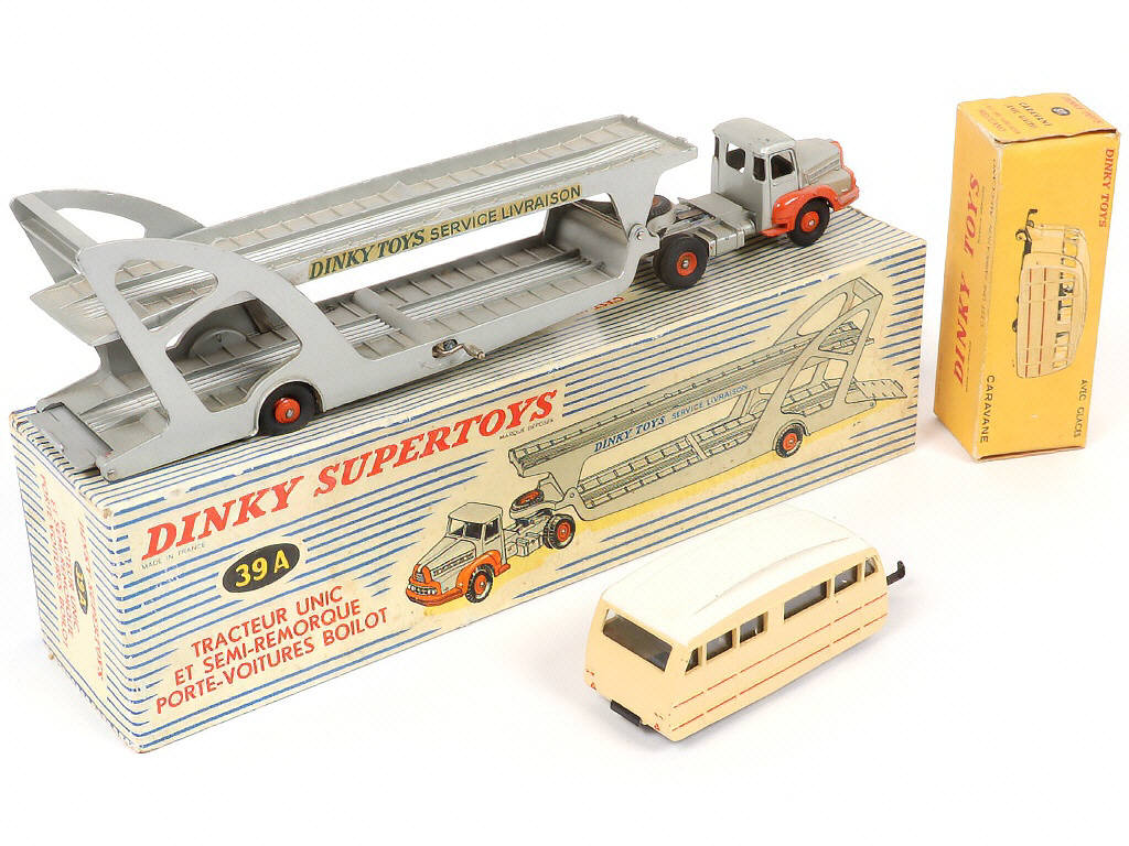 Lot 198 - DINKY TOYS (FRANCE) (2)