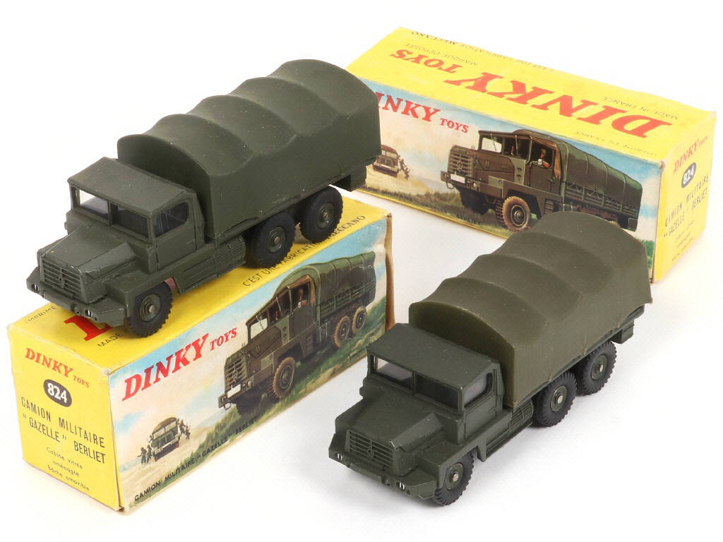 Lot 270 - DINKY TOYS (FRANCE) (2)