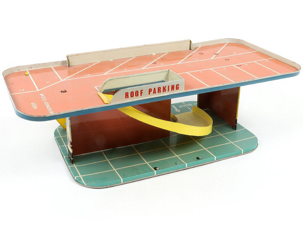 Lot 348 - DIVERS (1)