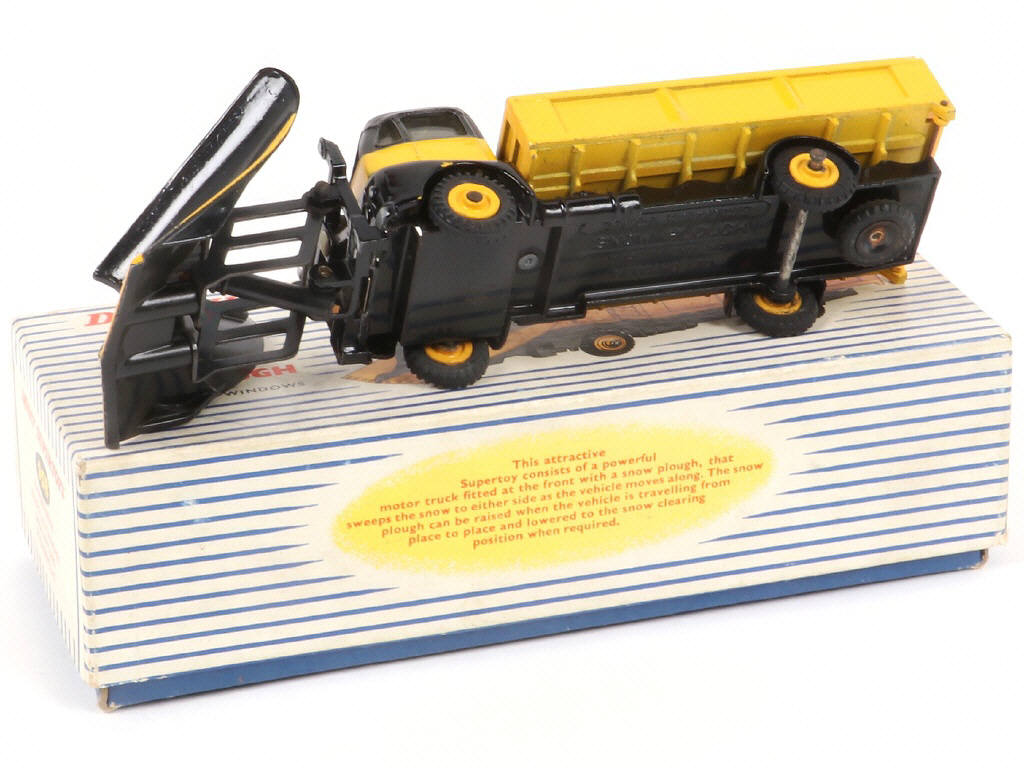 Lot 96 - DINKY TOYS (GB) (1)