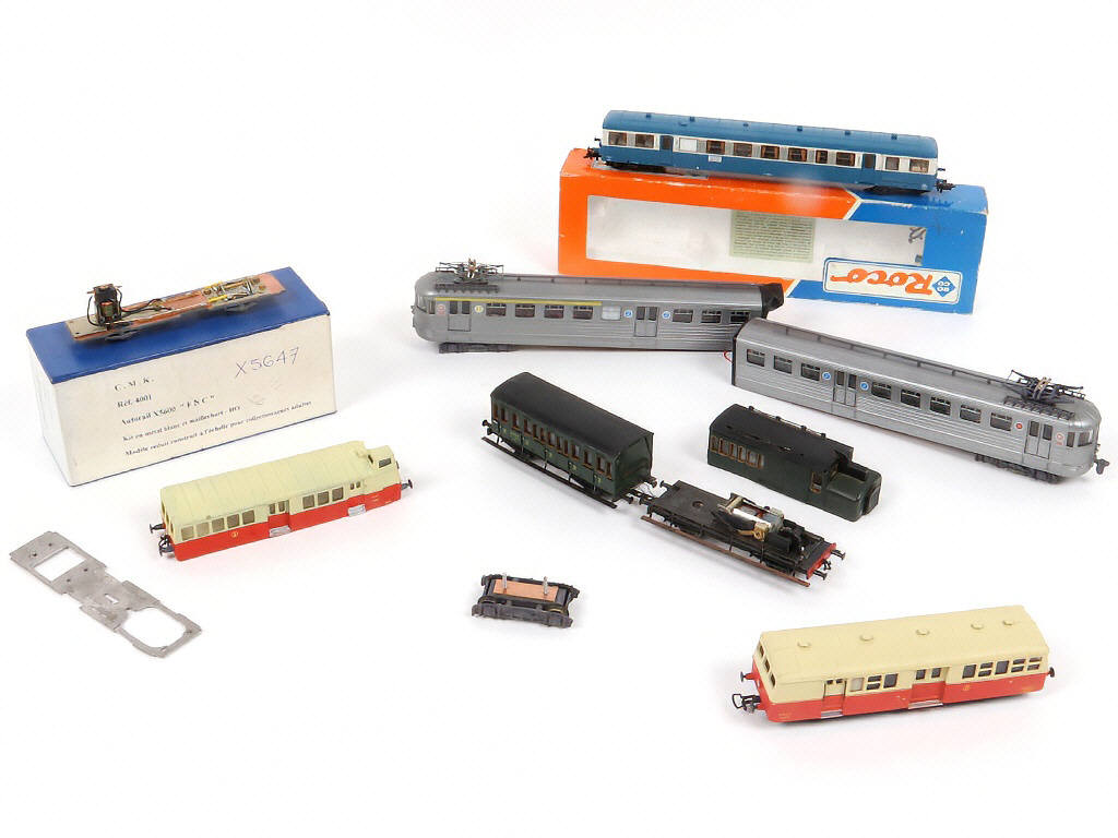 Lot 37 - DIVERS 'HO' (6)