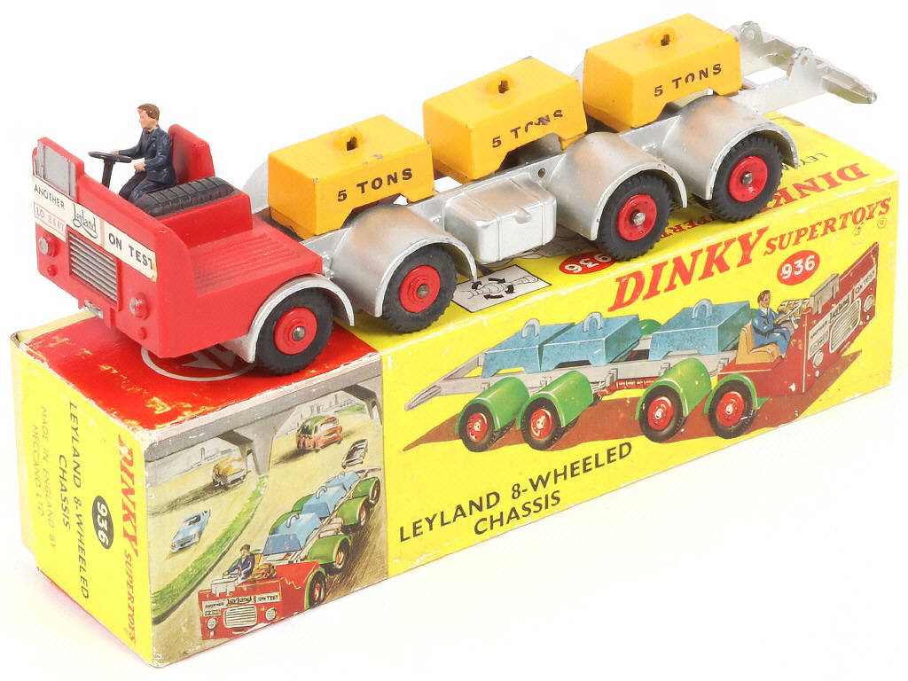 Lot 95 - DINKY TOYS (GB) (1)