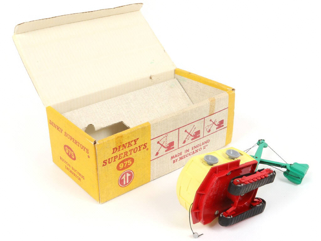 Lot 69 - DINKY TOYS (GB) (1)