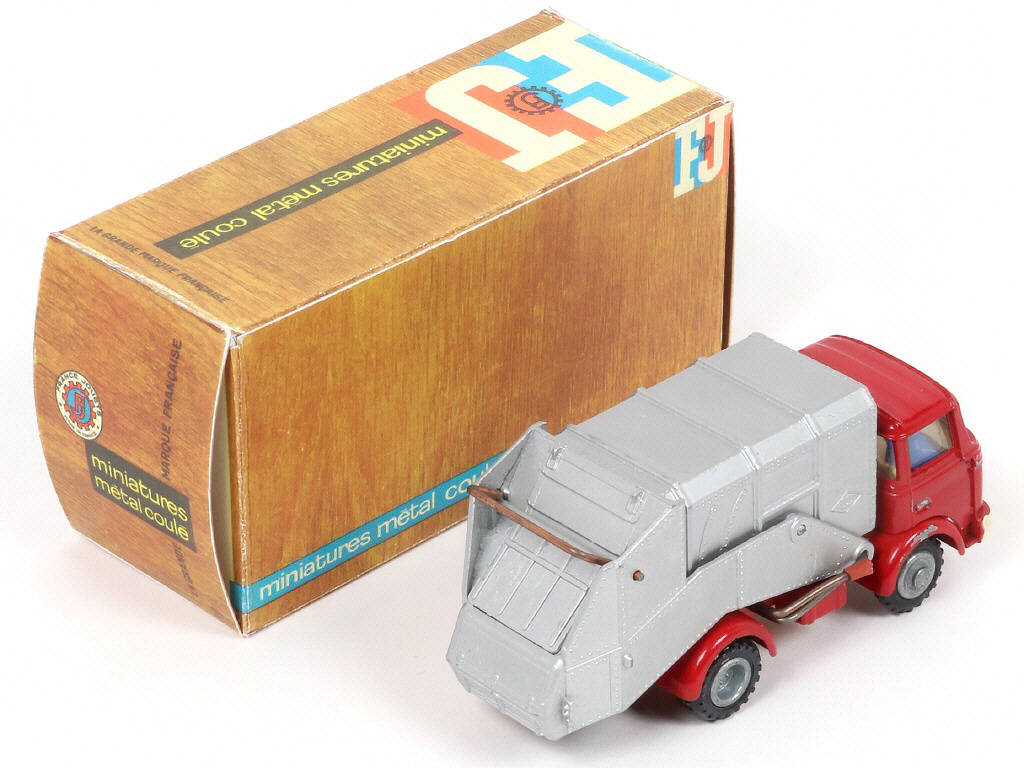 Lot 67 - FRANCE JOUETS (FRANCE) (1)