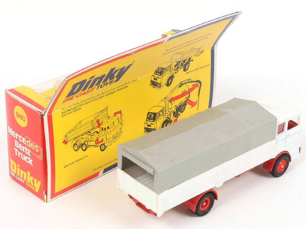 Lot 45 - DINKY TOYS (GB) (1)