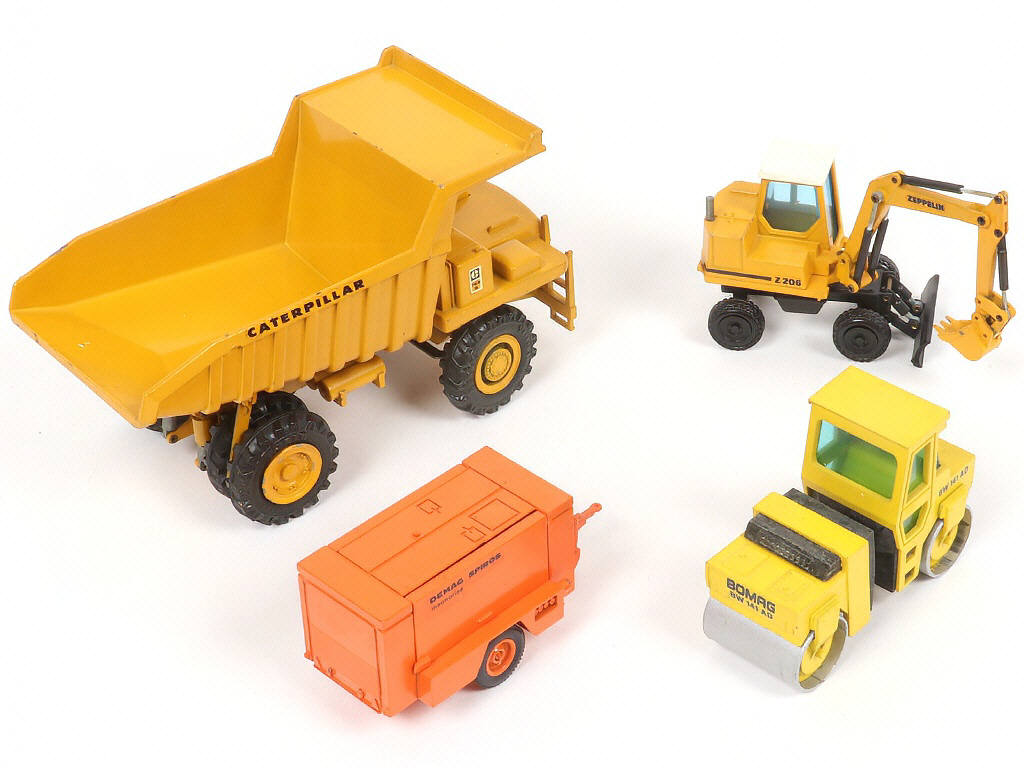 Lot 90 - NZG (ALLEMAGNE) (4)