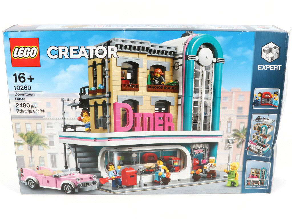 Lot 26 - LEGO (DANEMARK) (1)