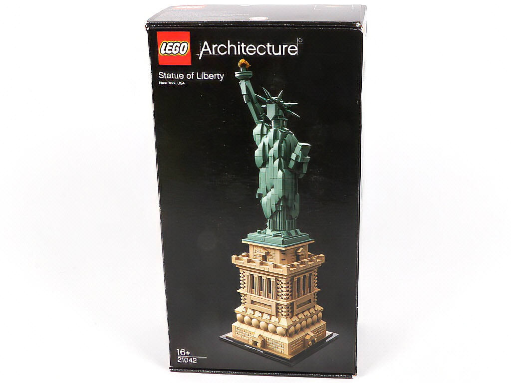 Lot 35 - LEGO (DANEMARK) (1)