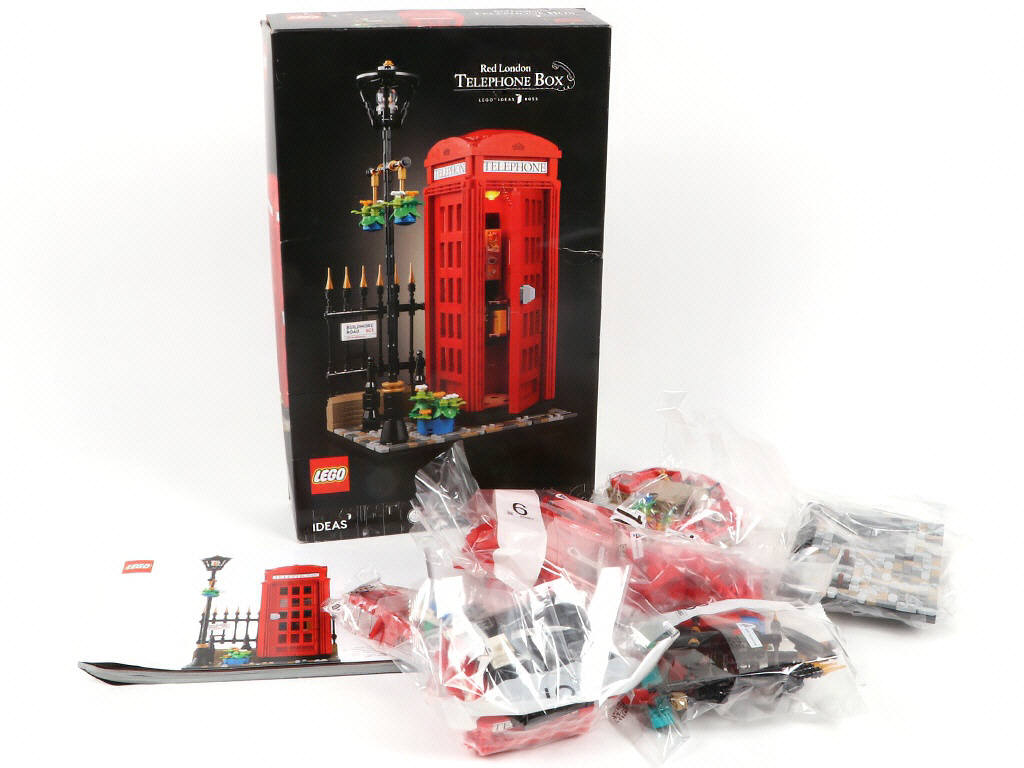 Lot 48 - LEGO (DANEMARK) (3)