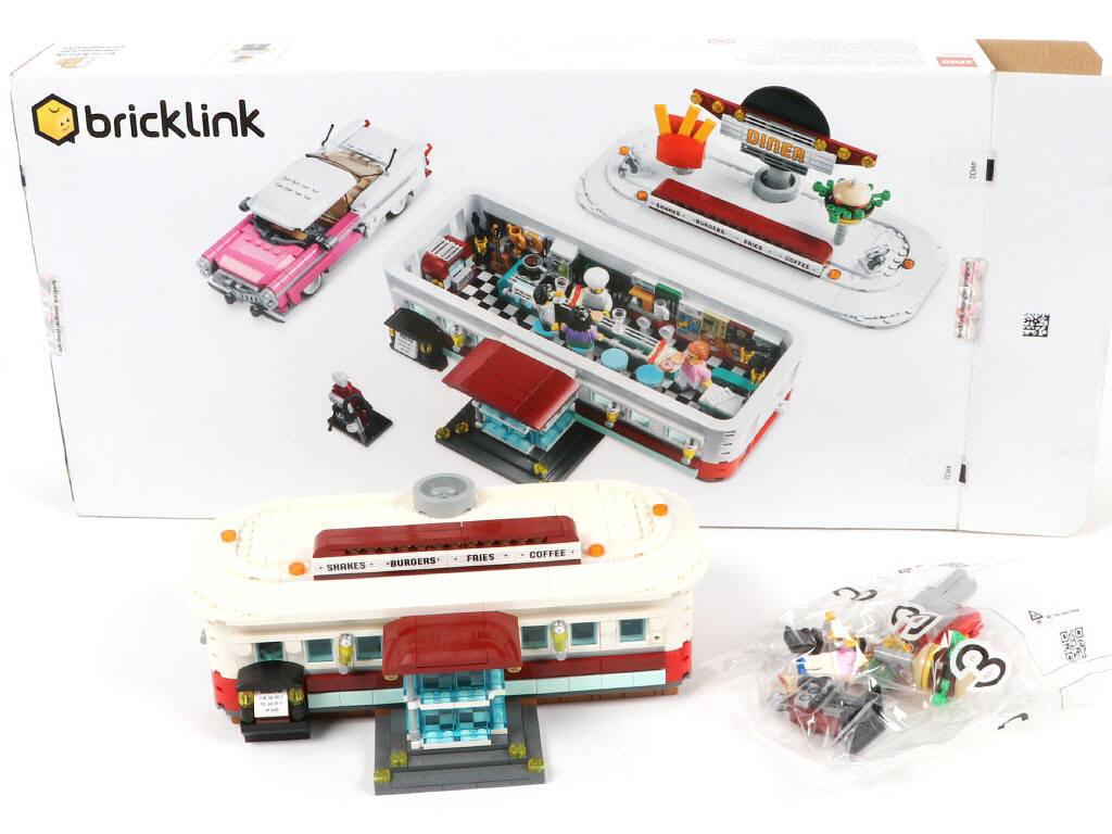 Lot 46 - LEGO (DANEMARK) (1)