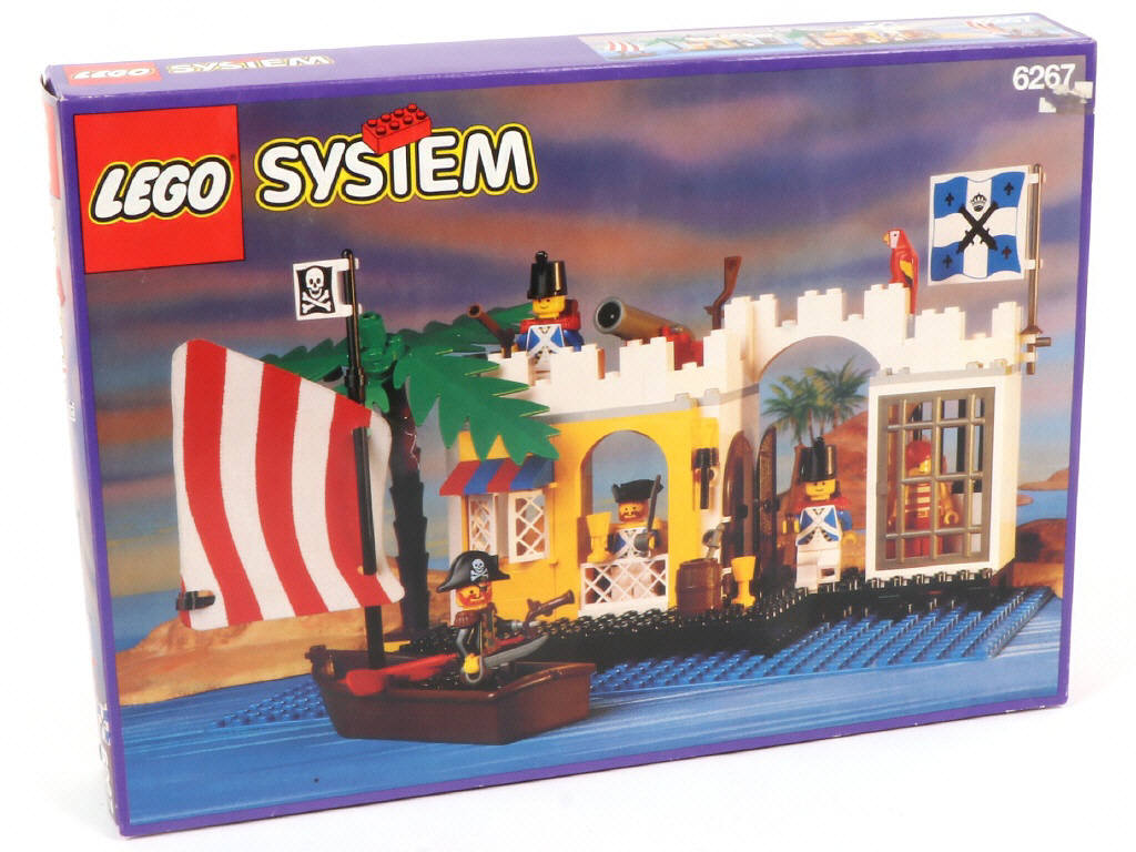 Lot 19 - LEGO (DANEMARK) (1)