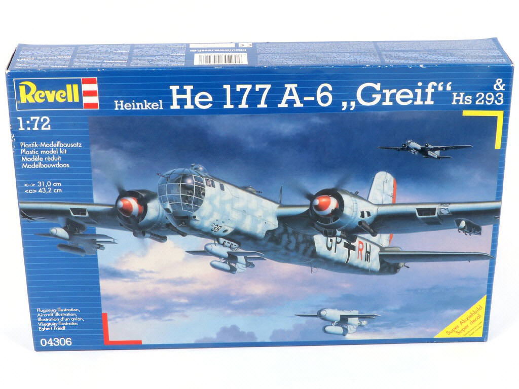 Lot 354 - REVELL (USA) (4)