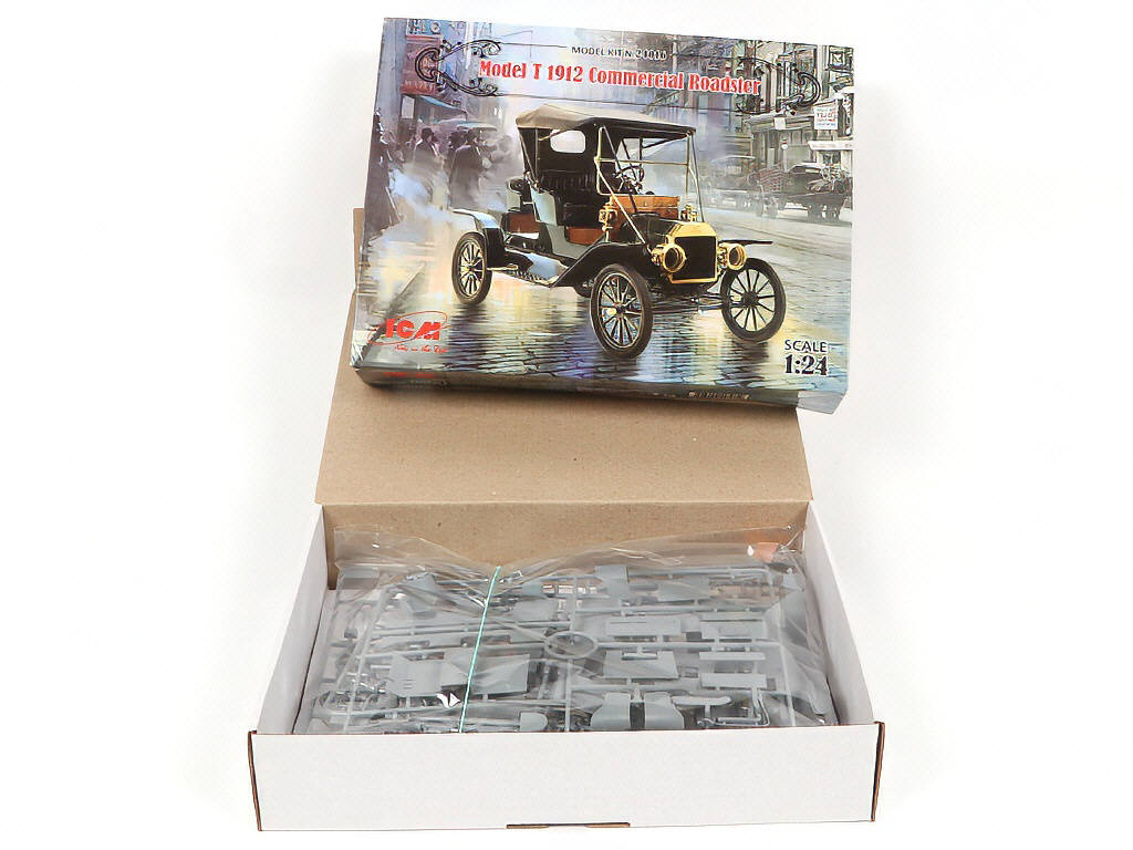 Lot 362 - ICM (UKRAINE) (3)